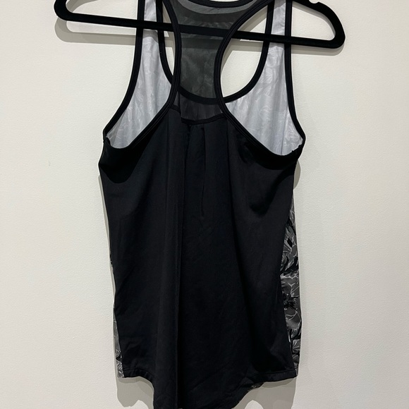 JOE FRESH Floral Workout Tank - Picture 3 of 4